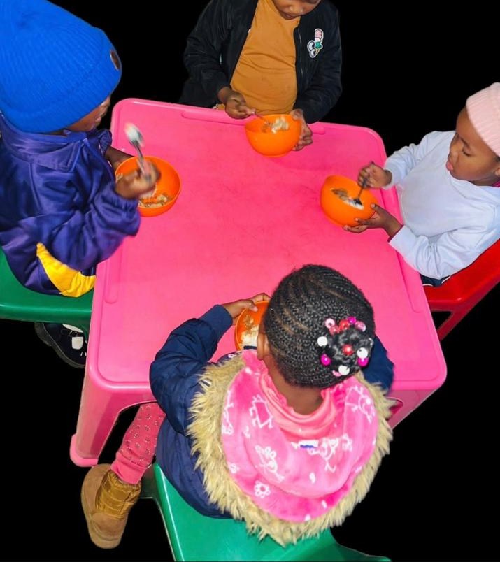 Children eating together at mealtime
